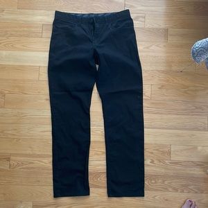 RW&Co. Khaki type material Sz 32/32 Never worn